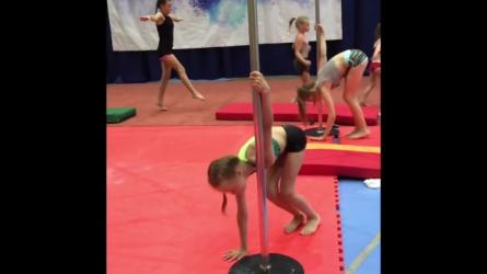 pole sport kids.mp4