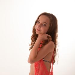 WALS Daily Star Model Isis Set 25 (10).jpg