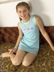 Chemal Gegg Model Lisa Set 13 (17).jpg