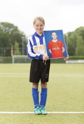 1507zatspomeisjesvoetbal10.jpg