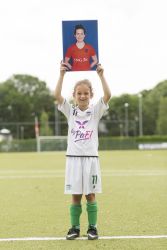1507zatspomeisjesvoetbal5.jpg